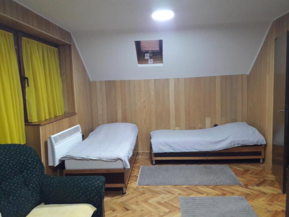 Holiday Home Zbilje Visoko Esterno foto